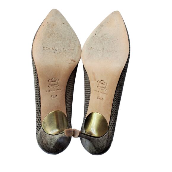 DONALD J PLINER Torin Platino Metallic Brush Off Leather Heels Women’s 8.5 Gold - Picture 9 of 10